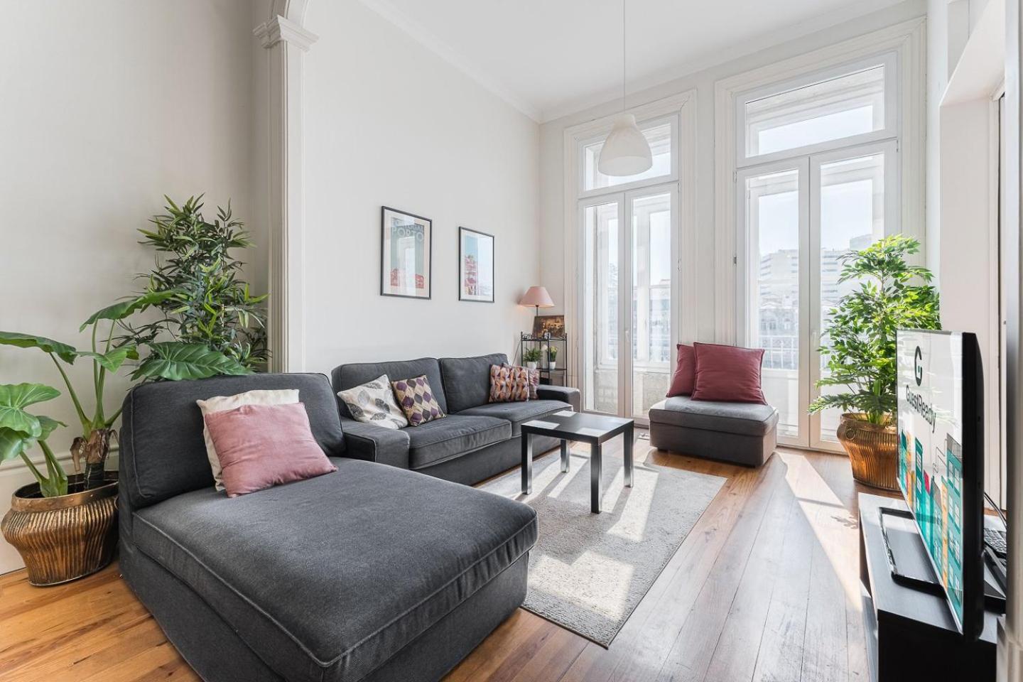 Guestready - Bright Apartment Near Bolhao Porto Exterior photo